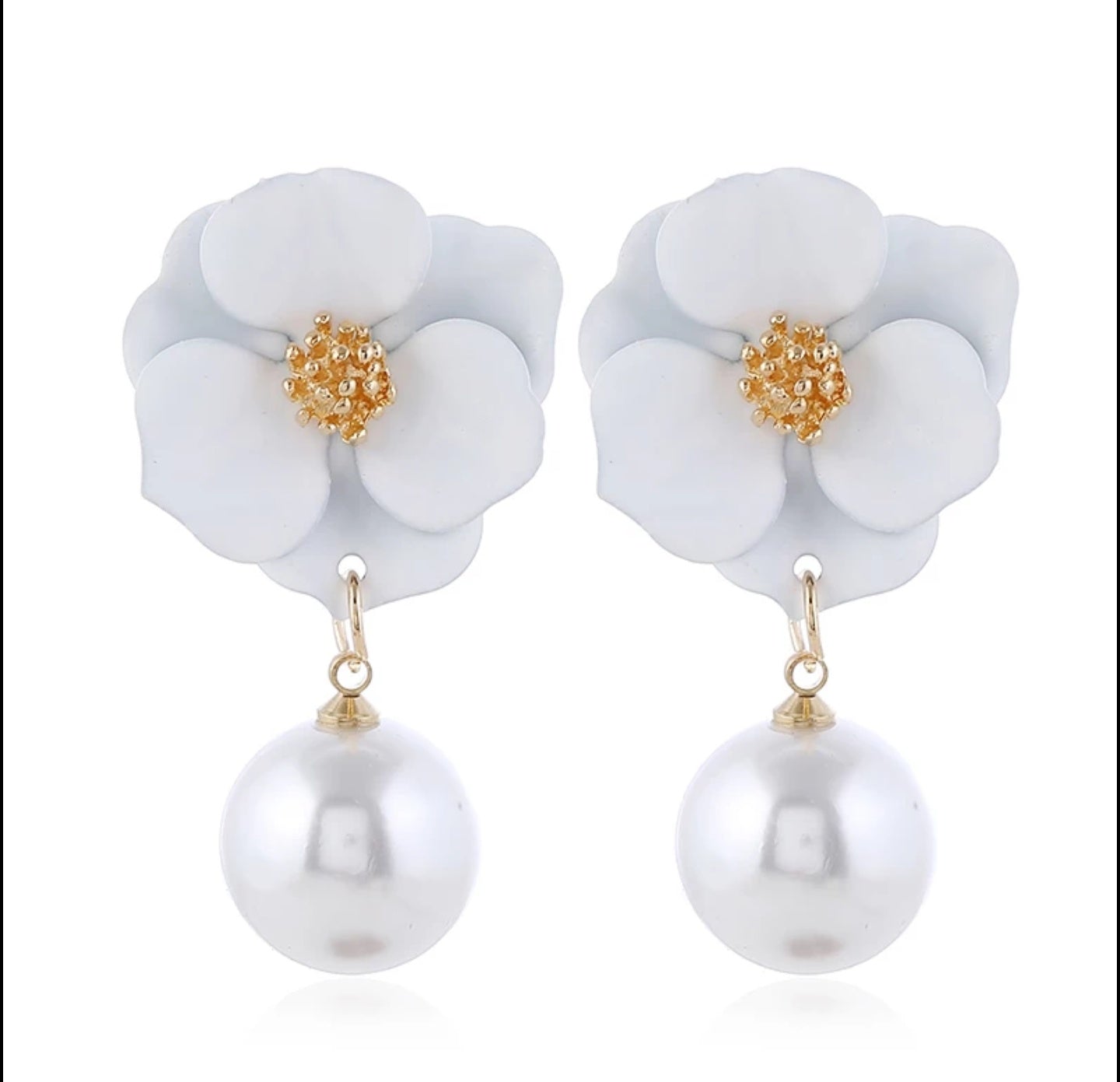 Flower Shaped Stud Earrings