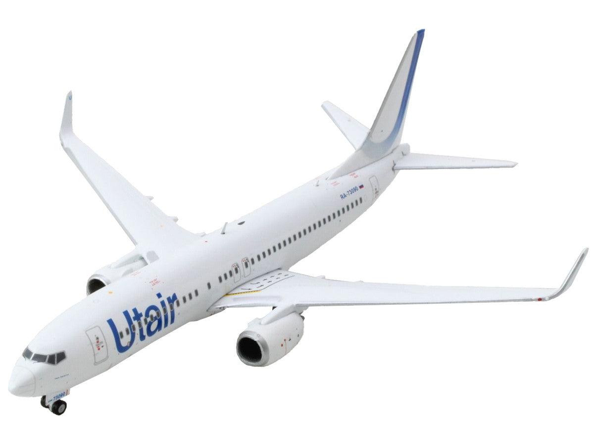 Boeing 737-800 Commercial Aircraft "Utair" White with Blue Tail Stripes 1/400 Diecast Model Airplane by GeminiJets