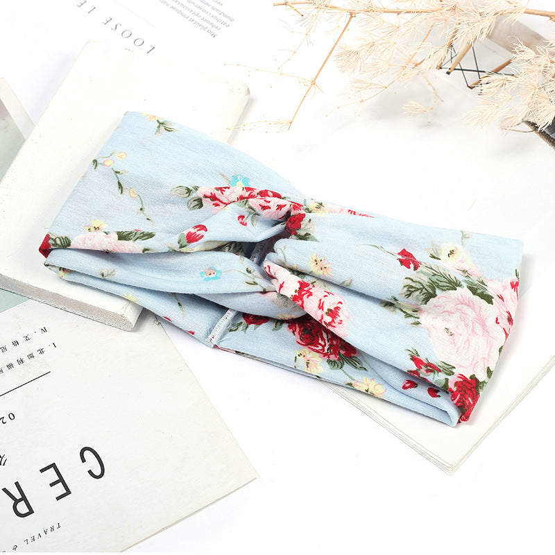 Sweat-absorbent And Anti-perspirant Bundled Headband With Wide-brimmed Print Headband