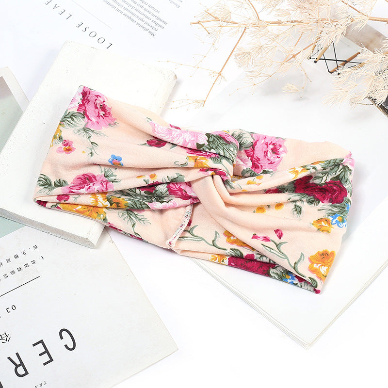 Sweat-absorbent And Anti-perspirant Bundled Headband With Wide-brimmed Print Headband