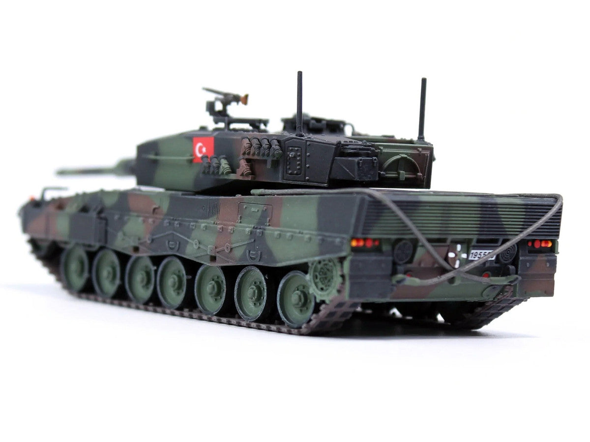 Leopard 2A4 Main Battle Tank "2nd Cavalry Armoured Brigade Turkey-Syria Border" (2016) Turkish Army "Armor Premium" Series 1/72 Diecast Model by Panzerkampf