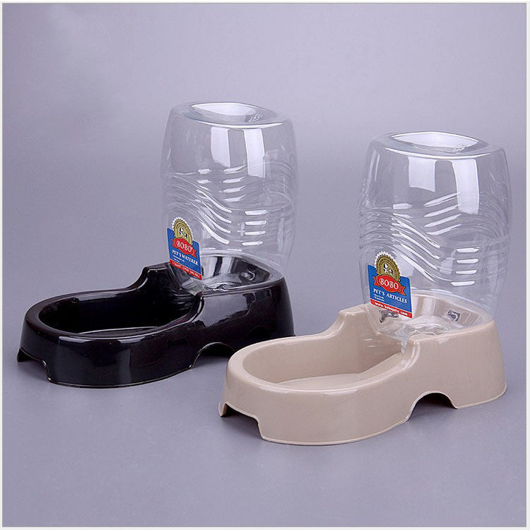 Large-capacity Water Bowl Dog Seat Drinker