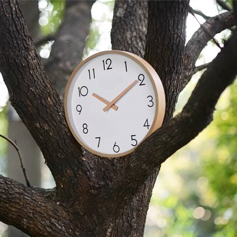 Japanese Style Silent Clock Bedroom Creative Wall-mounted Quartz Clock