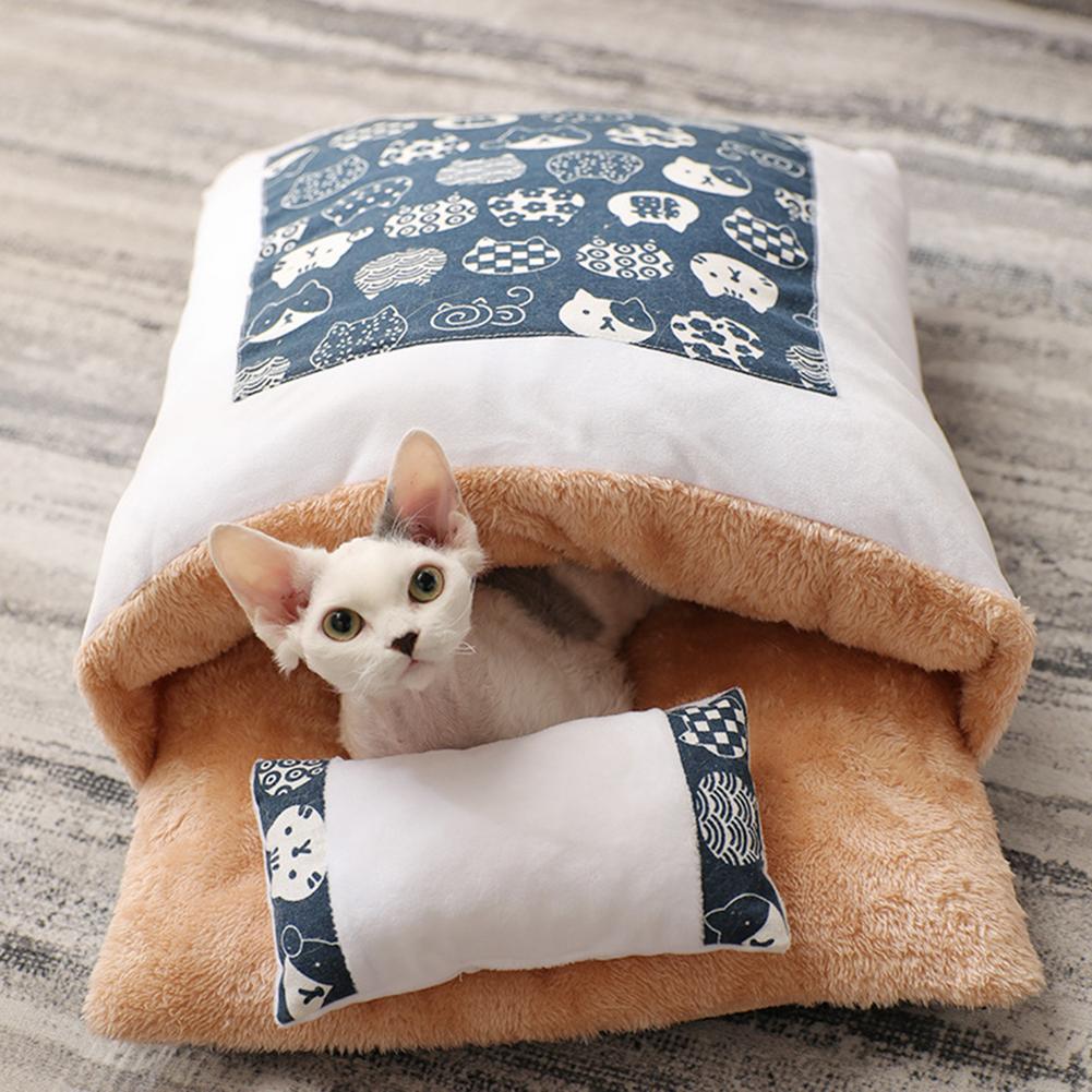 Winter Warm Cat Closed Removable And Washable Quilt