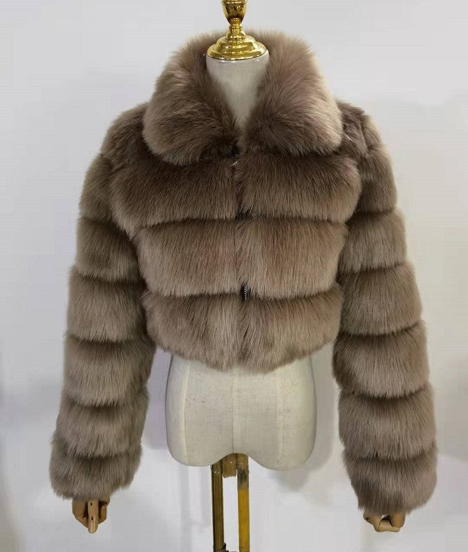 Women's Fur Coat Fox Fur Stitching Short Lapel Long Sleeve Coat