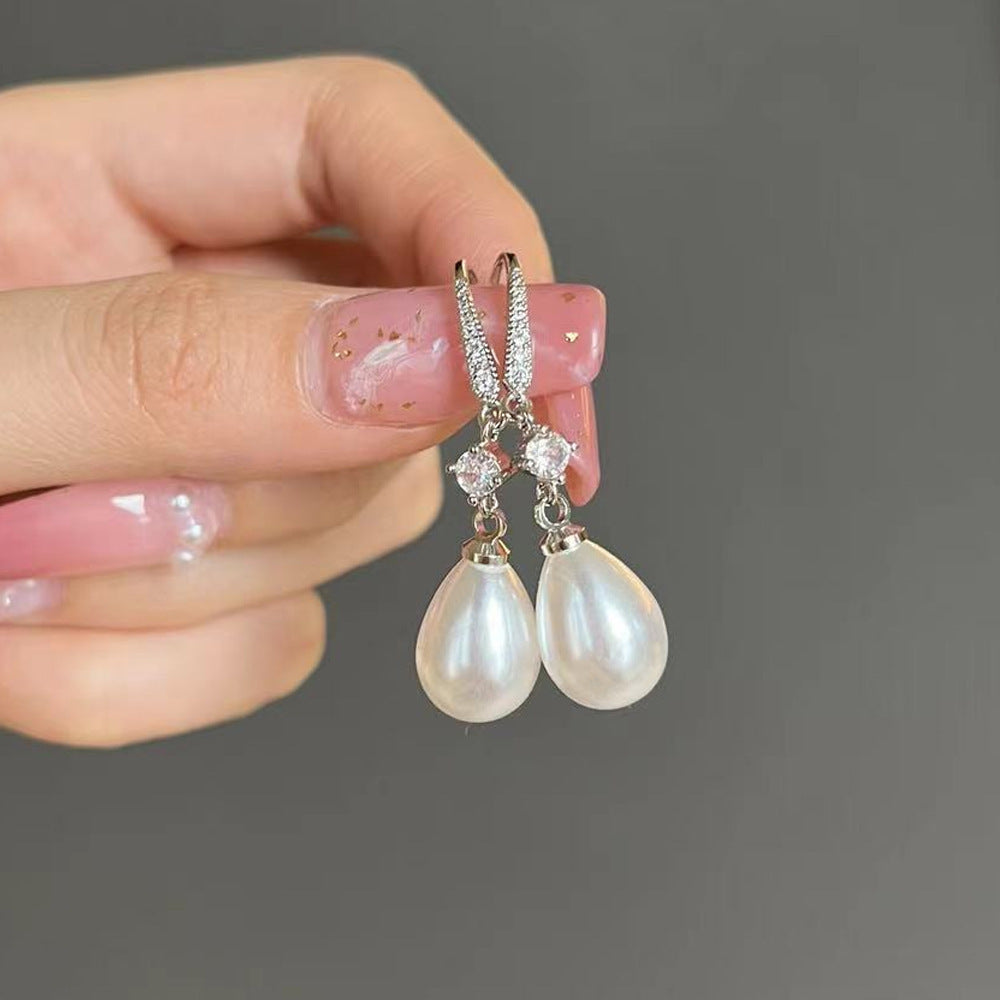 Women's All-match Baroque Drop-shaped Artificial Pearl Earrings