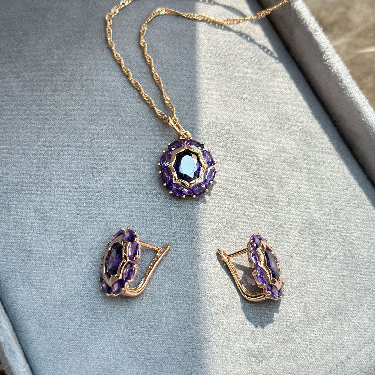 Gulkina Purple Gold Ring Earrings Necklace Amethyst Ornament Suit