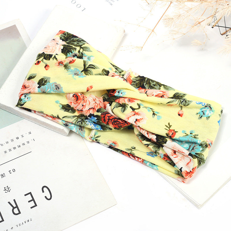 Sweat-absorbent And Anti-perspirant Bundled Headband With Wide-brimmed Print Headband