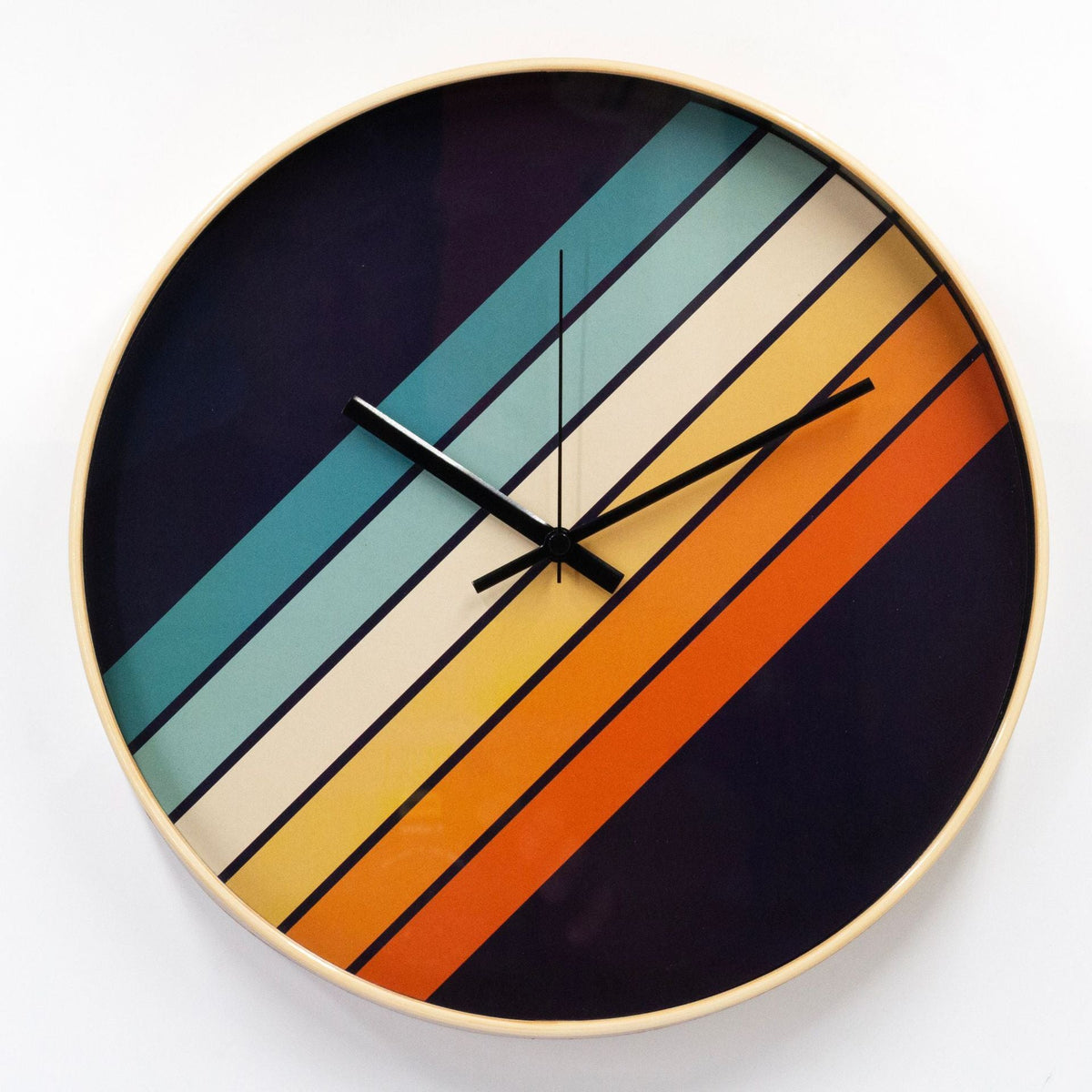 Creative Wall Clock Living Room Household Mute Wall Watch Decoration Quartz Clock