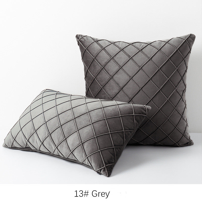 Diamond plaid velvet pillowcase