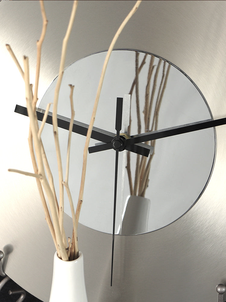 Creative Metal Wall Clock Silver
