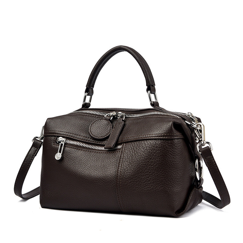 Womens Shoulder Bag Made From Premium Full-grain Cowhide For A Luxurious