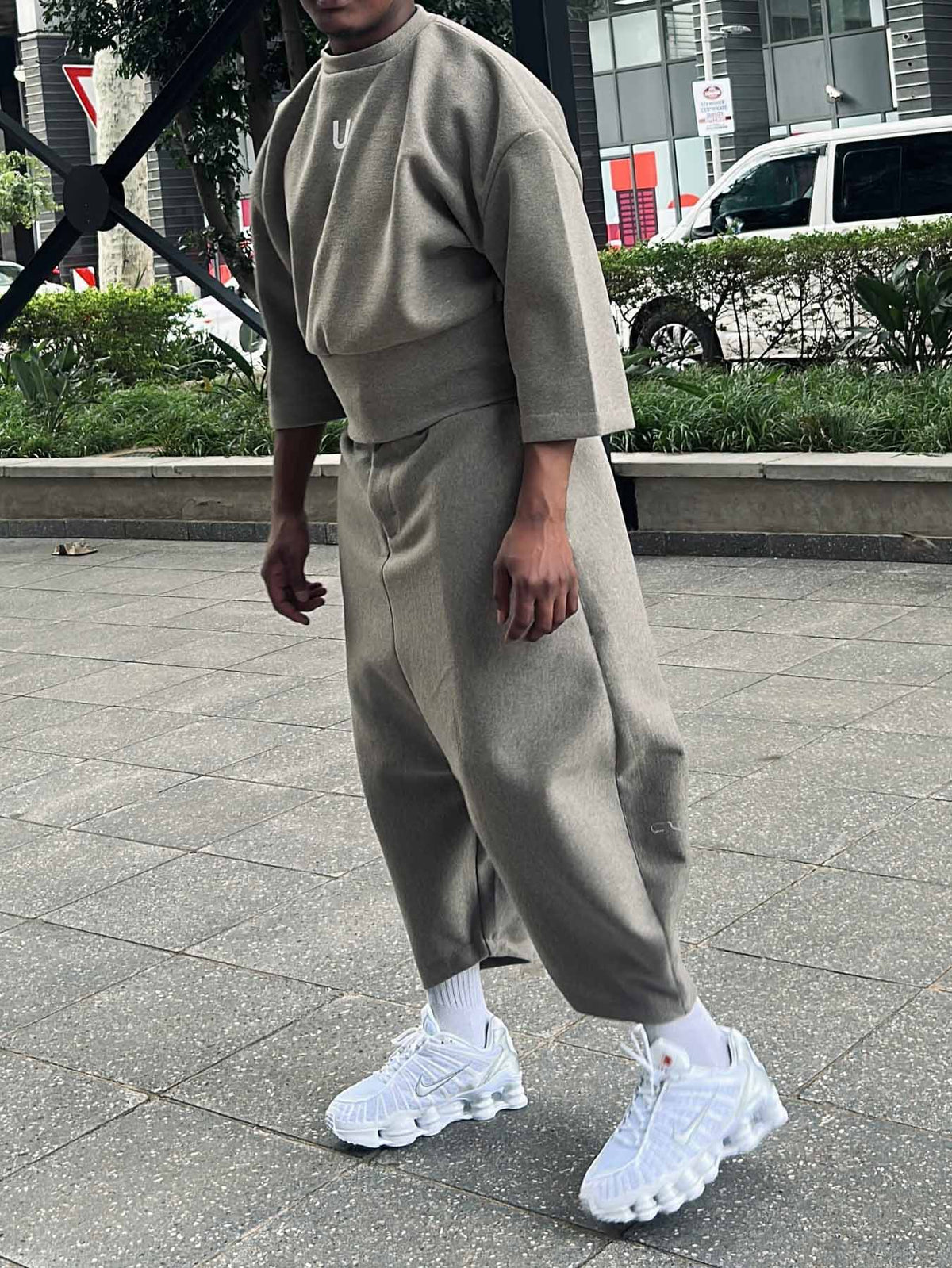 Casual Men's Ash - Grey Baggy Top And Harem - Style Pants Set