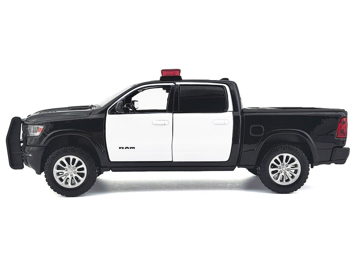 2019 RAM 1500 Laramie Crew Cab Pickup Truck Black and White with Flashing Light Bar and Front and Rear Lights and Sounds 1/27 Diecast Model Car by Motormax