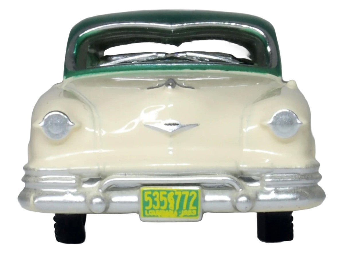1953 Kaiser Manhattan Stardust Ivory with Jade Green Metallic Top 1/87 (HO) Scale Diecast Model Car by Oxford Diecast