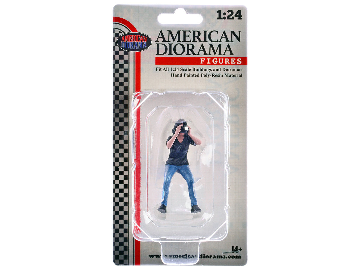 "Photographers" Figure #4 for 1/24 Scale Models by American Diorama