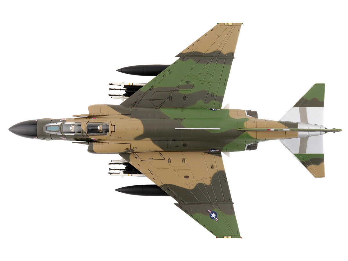 McDonnell Douglas F-4D Phantom II Fighter-Bomber Aircraft "66-8738 Night Owl 497th TFS Ubon RTAFB Thailand" (1972) United States Air Force "Air Power Series" 1/72 Diecast Model by Hobby Master