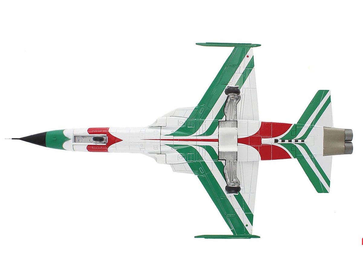 Northrop F-5E Tiger II Aircraft "#1 3-7099 IIAF Golden Crown" Imperial Iranian Air Force "Air Power Series" 1/72 Diecast Model by Hobby Master