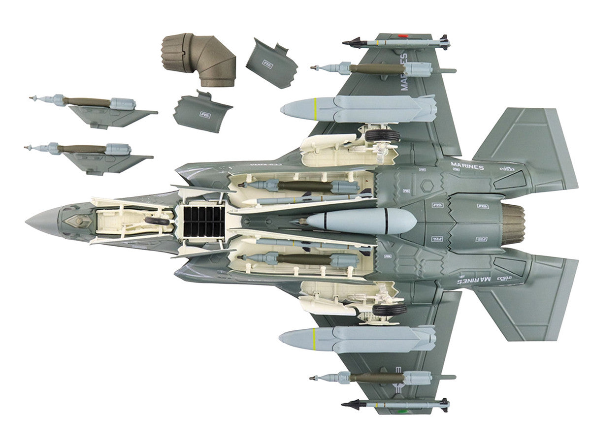 Lockheed Martin F-35B Lightning II Aircraft (Beast Mode) "170533 VMFA-533 Hawks" (2025) United States Marine Corps "Air Power Series" 1/72 Diecast Model by Hobby Master