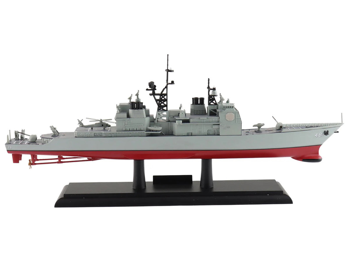 USS Yorktown (CG-48) Ticonderoga Class Guided Missile Cruiser "US Navy" 1/700 Diecast Model by Hobby Master