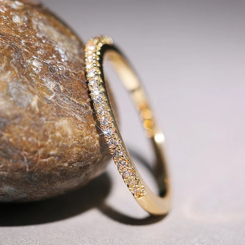 Huitan 3 Colors Simple Band Women Rings Shiny Cubic Zirconia Delicate Anniversary Gift Accessories Hot Sale Fashion Jewelry