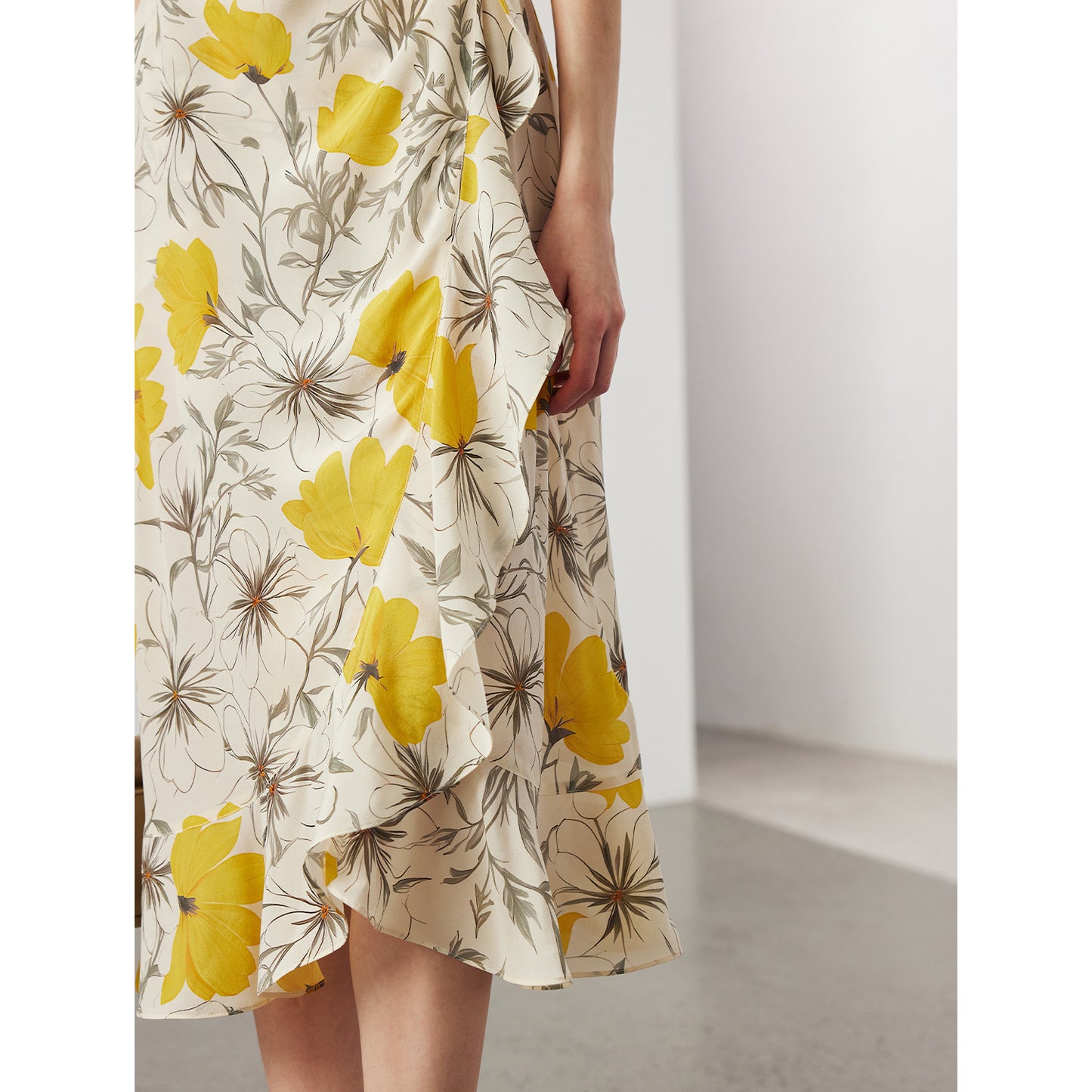 Women's Stomach Blanket-style Lace Printing Short-sleeved Silk Dress