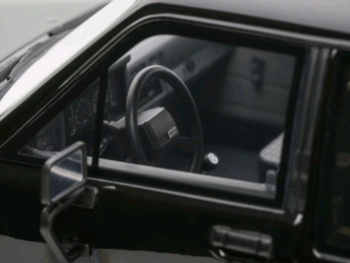 1985 Toyota Hilux SR5 Pickup Truck Black Limited Edition to 2500 pieces Worldwide 1/18 Model Car by Otto Mobile