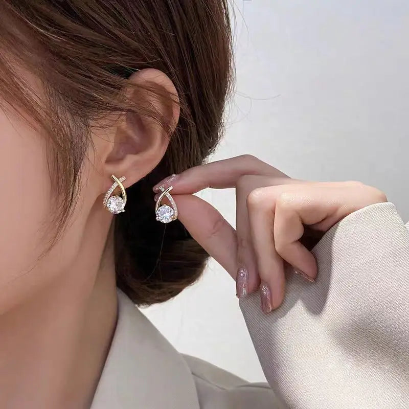 Shiny Micro-inlaid Rhinestone Earrings Ladies Fashion Delicate Geometric Cross Stud Earring Daily Life Party Ear Accessory C