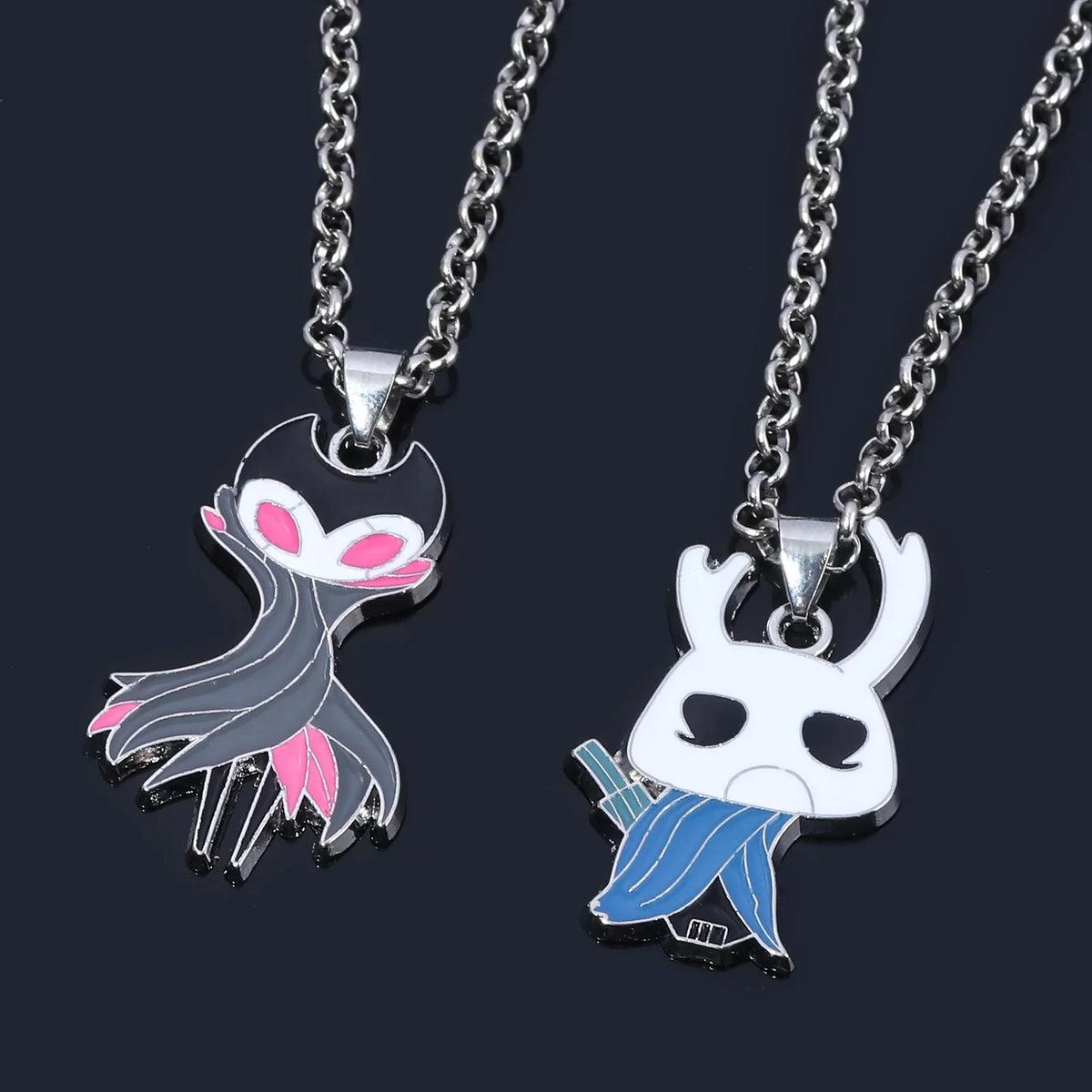 Game Hollow Knight Keychain The Grimm Theater Master Metal Keychain Pendant Game Peripheral Jewelry Unisex Keychain Pendant