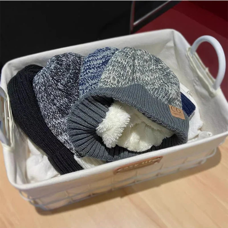 New Unisex Two-Tone Winter Hats for Men and Women - Stylish Fleece-Lined Knit Hats for Casual Winter Wear