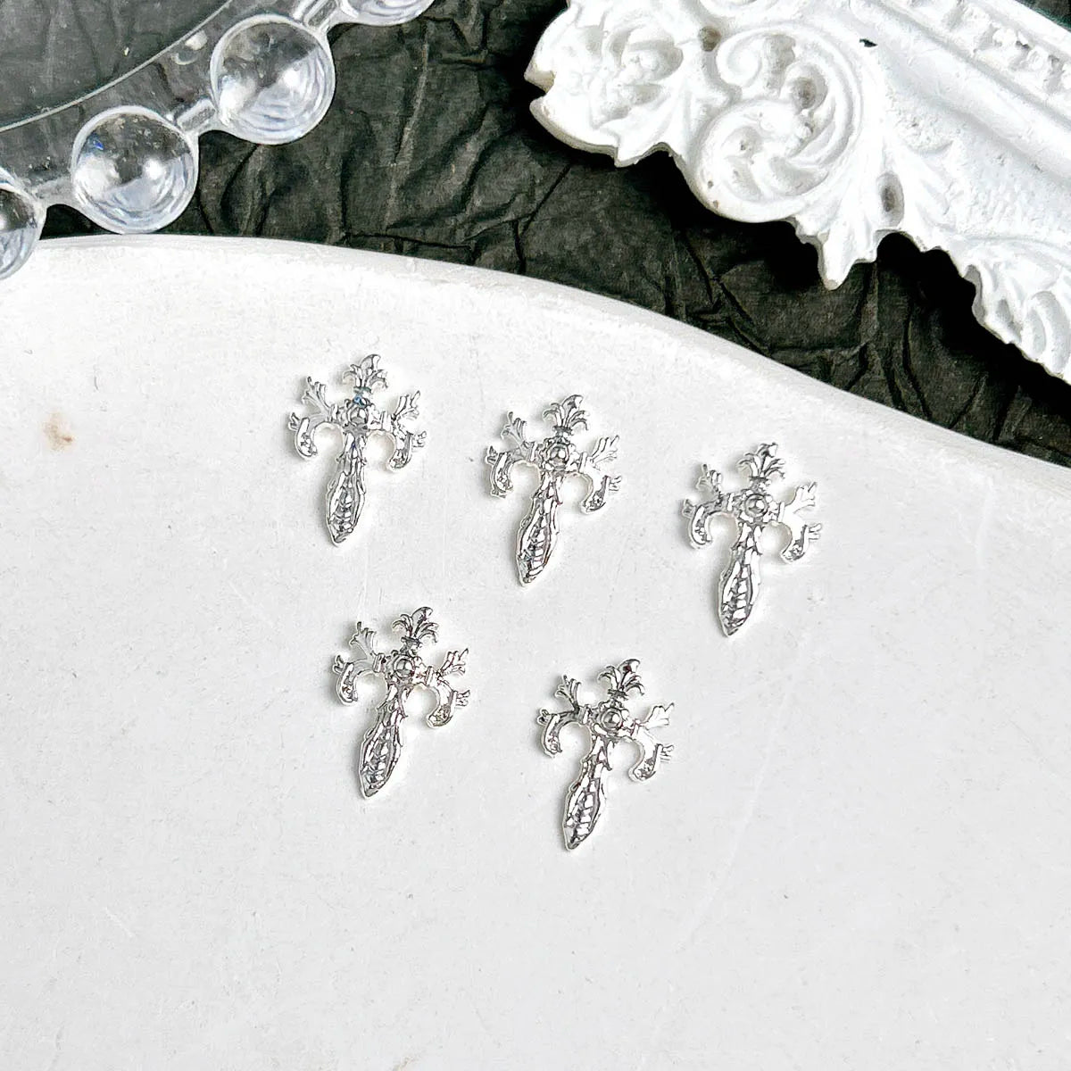 20PCS 3D Light Luxury Classic Cross Nail Charms Creative Exquisite Retro Alloy Cross Nail Art Decorations for DIY Cool Manicure