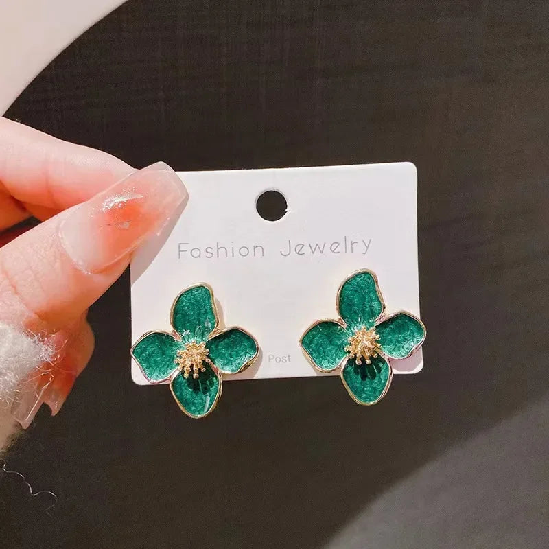 New Fashion Sweet Design Spring/Summer Blue Pink Enamel Flower Light Luxury High End Earrings Party Gifts for Women Jewelry