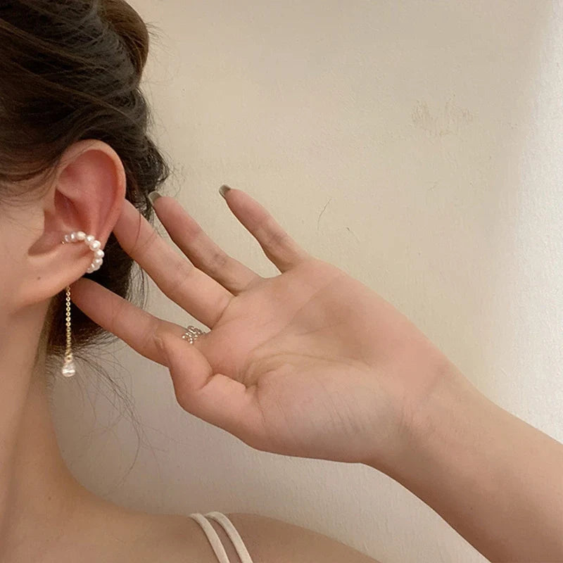 Irregular Pearl Ear Clip Fake Piercing Ear Cuff Artificial Pearls Ear Clips On Earrings Women French Retro Elegant Jewelry Gifts