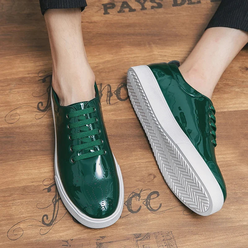 Spring Autumn Leather Shoes High Quality Patent Leather Casual Shoes Lace Up Sneakers Green Fashion Sole Designer Leather Shoes