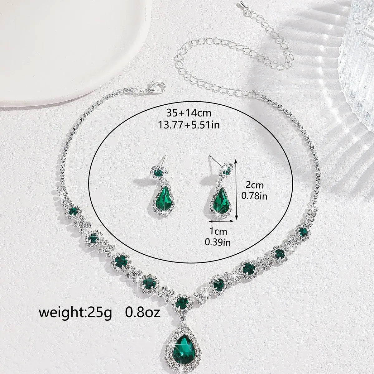 Simple and Atmospheric Water Droplet Necklace Earrings Two-Piece Set as a Surprise Birthday Gift for Girlfriend and Best Friend