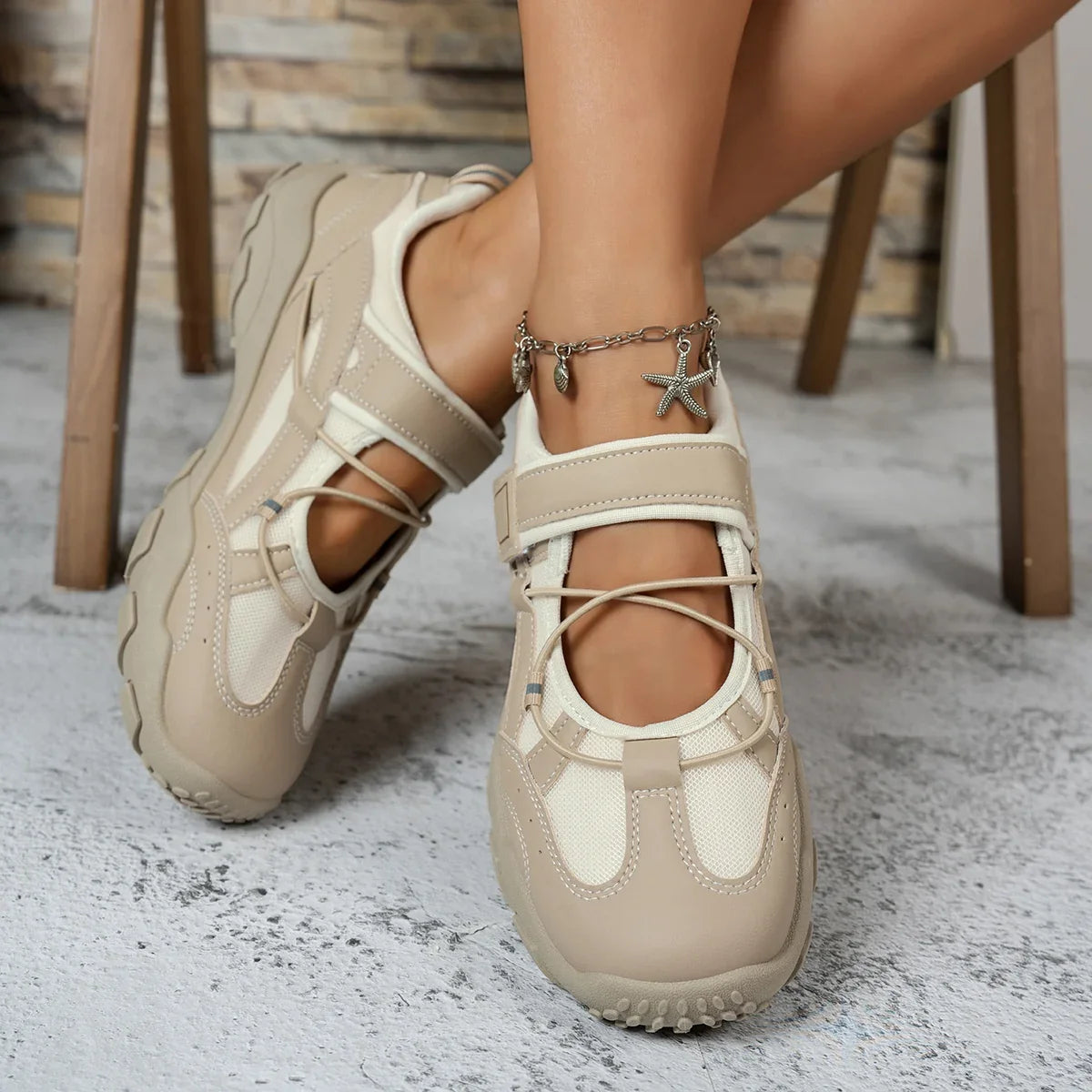 Fashionable  Bestselling New Comfortable Women's Shoes Spring and Autumn Elegant and Sexy Running Sports and Leisure Shoes