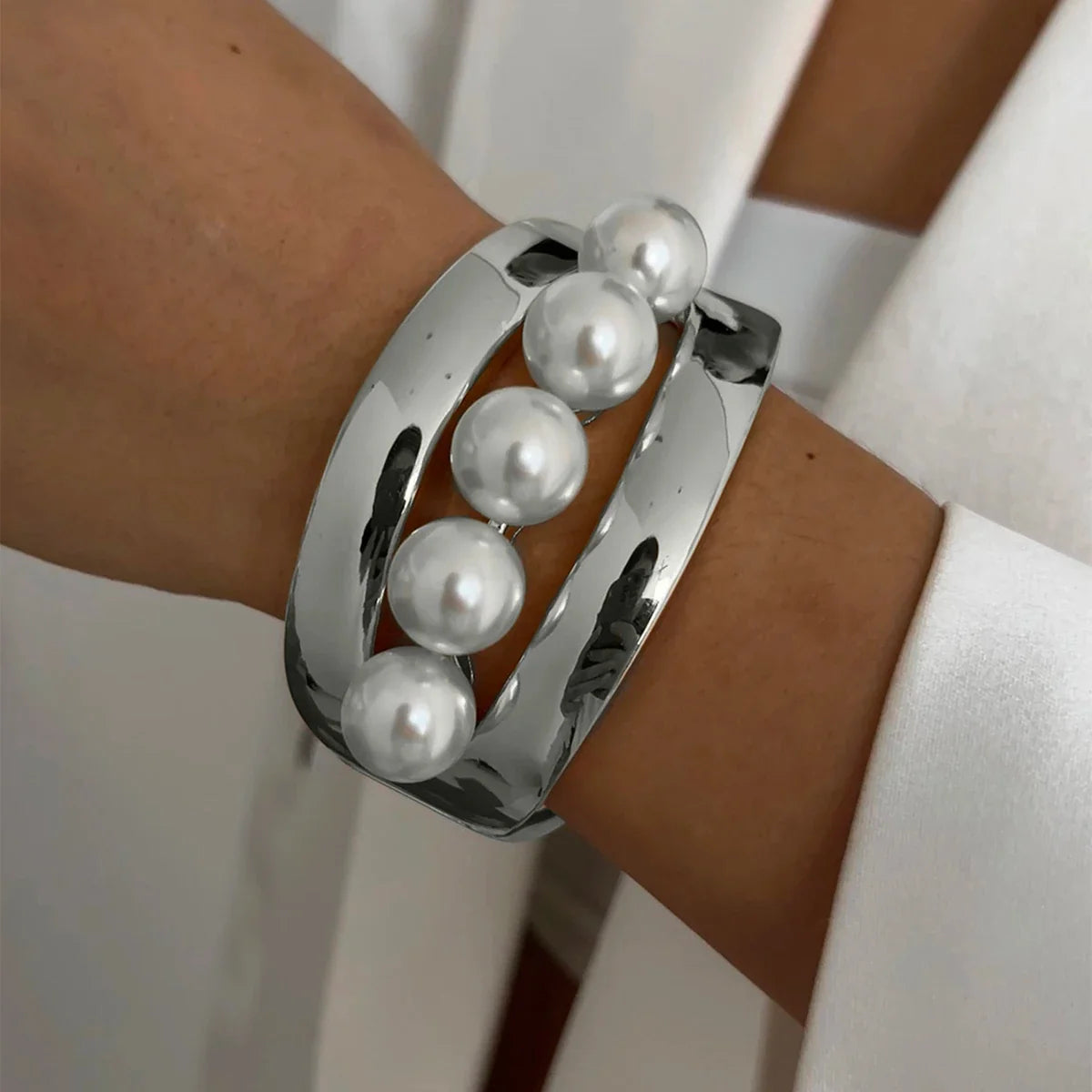 SHIXIN Design Geometric Water Drop Gold Color Wide Spring Bangles for Women Elegant Imitation Pearl Cuff Bracelets New Jewelry
