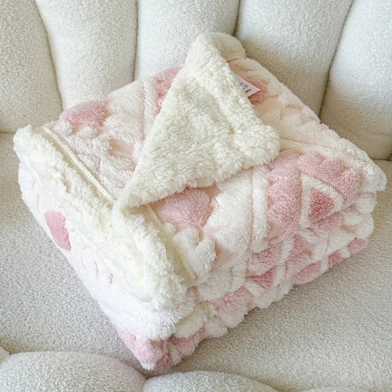 Geometric Patterned Jacquard Fleece Blanket Double Layer Thick Warm Taffeta Sofa Throw Blanket Spring Autumn Plush Bed Blanket