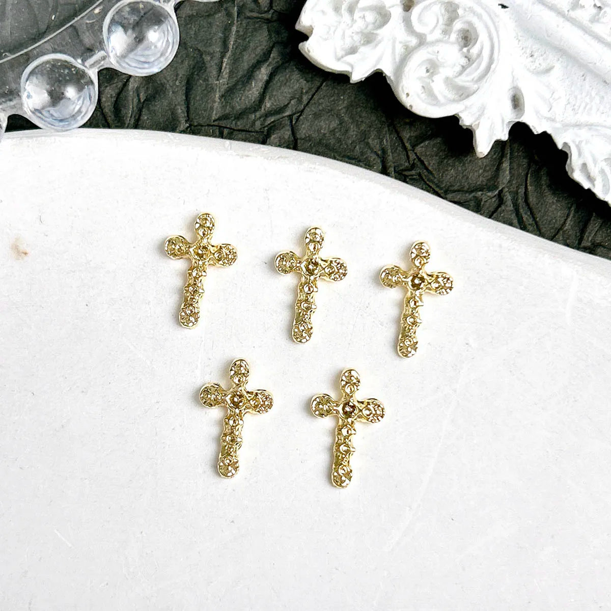 20PCS 3D Light Luxury Classic Cross Nail Charms Creative Exquisite Retro Alloy Cross Nail Art Decorations for DIY Cool Manicure