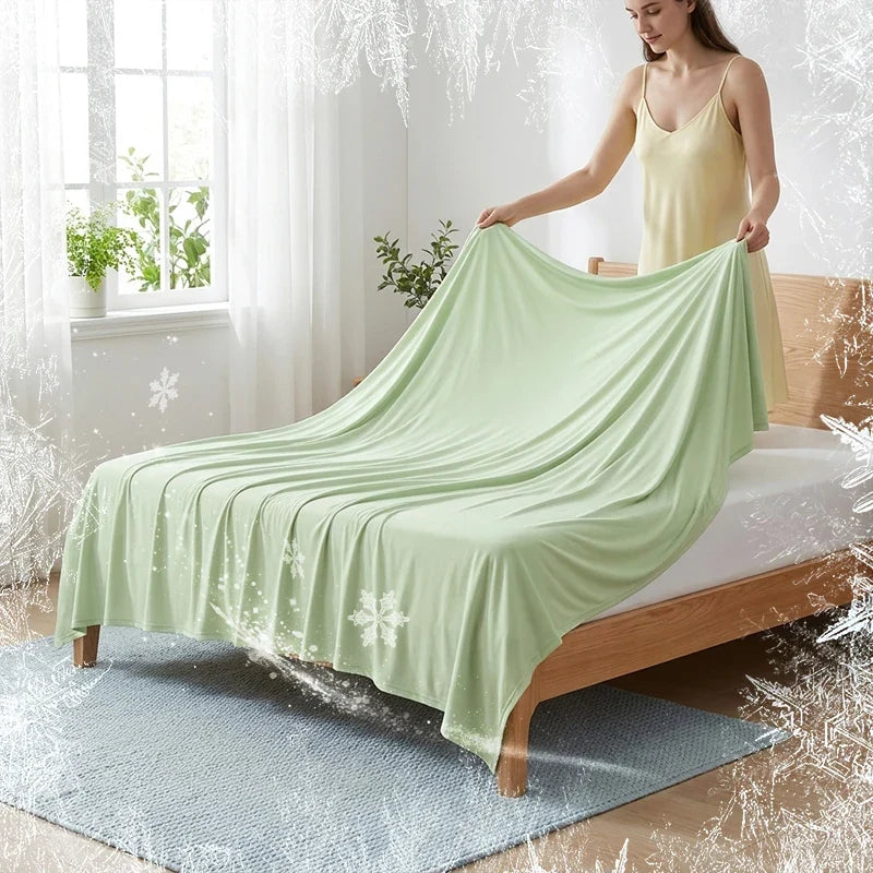 Summer Blanket Ice Silk Cooling Blanket Lightweight Breathable Air Condition Cooling Quilt Skin-friendly Duvet Comforter