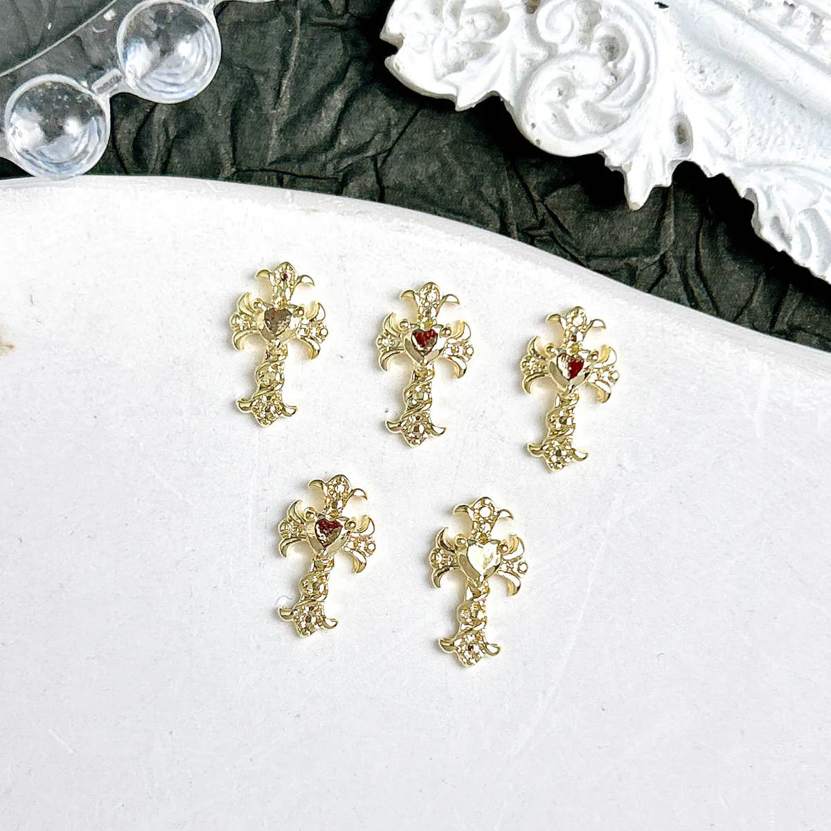 20PCS 3D Light Luxury Classic Cross Nail Charms Creative Exquisite Retro Alloy Cross Nail Art Decorations for DIY Cool Manicure