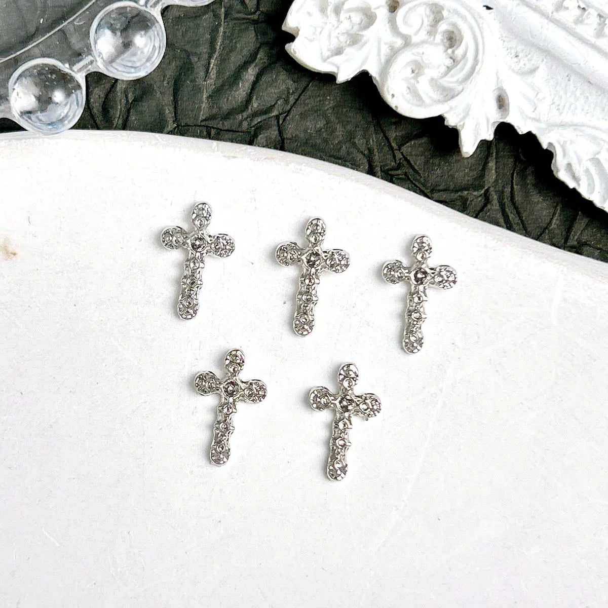 20PCS 3D Light Luxury Classic Cross Nail Charms Creative Exquisite Retro Alloy Cross Nail Art Decorations for DIY Cool Manicure