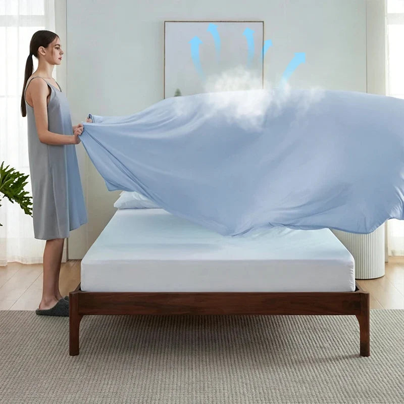 Summer Blanket Ice Silk Cooling Blanket Lightweight Breathable Air Condition Cooling Quilt Skin-friendly Duvet Comforter