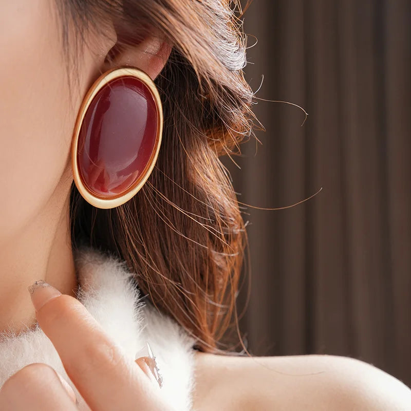 Anchor Red Geometric Oval Stud Earrings for Women Personality Versatile Resin Earrings Simple Fashion Jewelry Wholesale Gifts N1