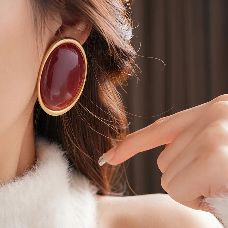 Anchor Red Geometric Oval Stud Earrings for Women Personality Versatile Resin Earrings Simple Fashion Jewelry Wholesale Gifts N1