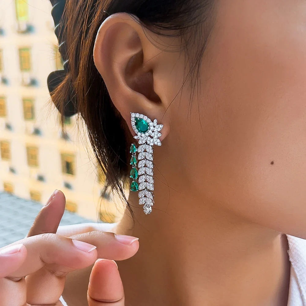 CWWZircons Dangling Leaf Drop Green Cubic Zirconia Luxury Long Earrings  for Women Beautiful Wedding Banquet Party Jewelry CZ959