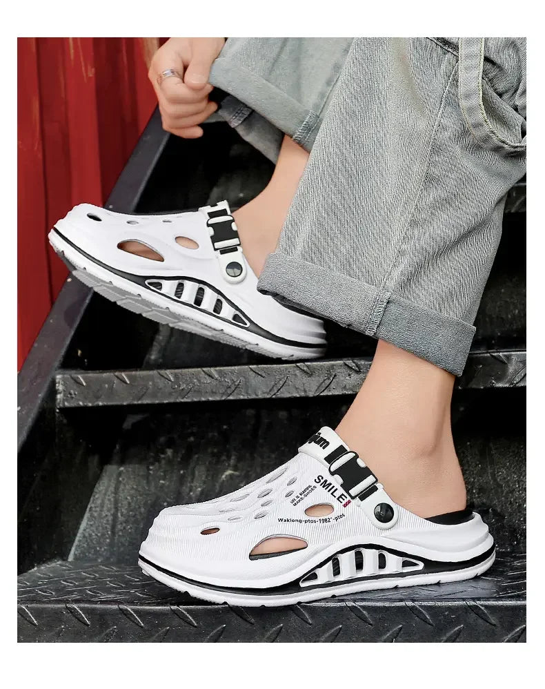 2026 New Men's Holes oes Summer Thi Bot Anti-Slip Driving Beach Slippers Spor Casual EVA Injection Moulding Footwear