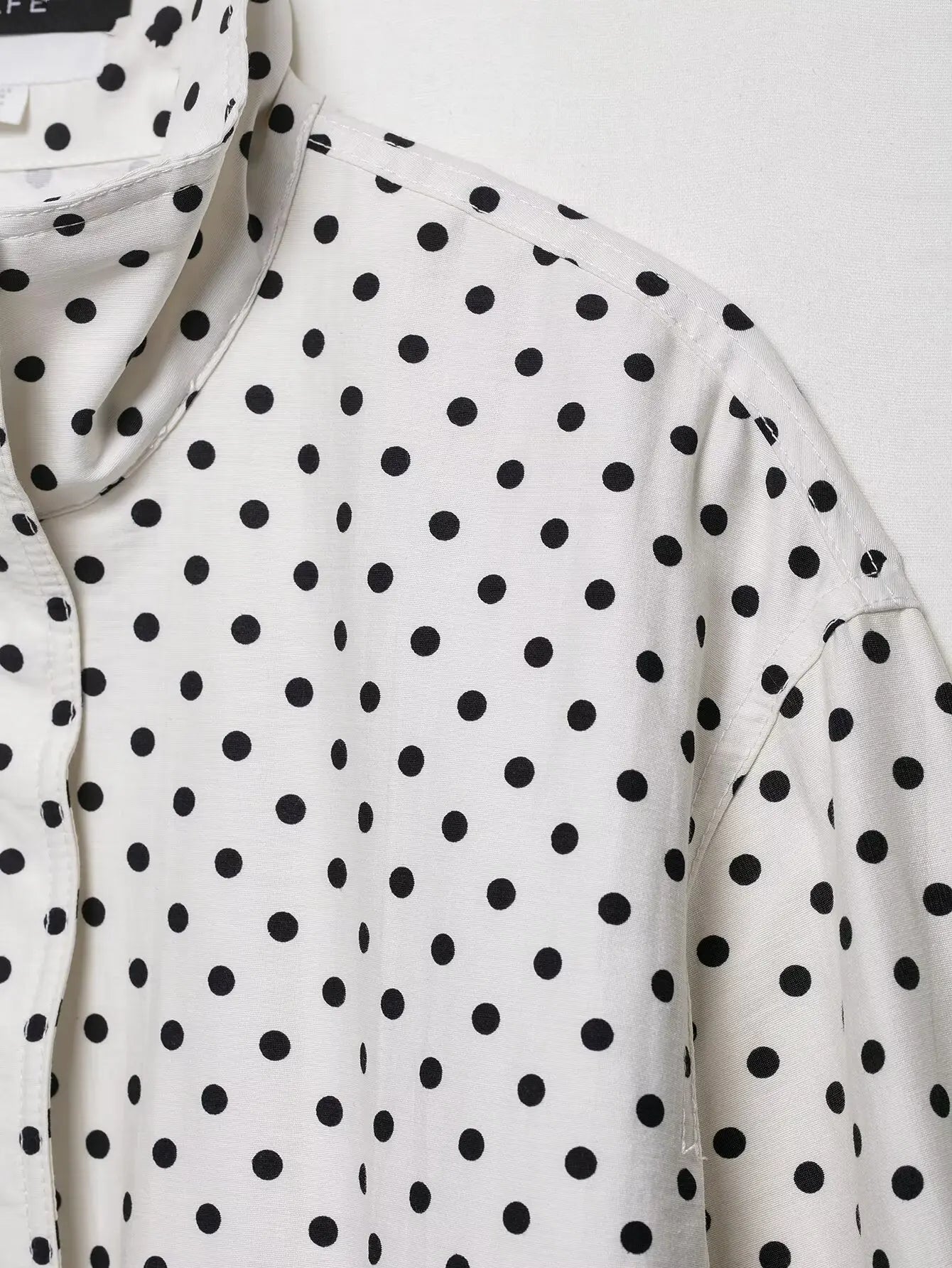 HH Fashion Women's Polka Dot Print Short Coats Autumn Long Sleeves Turtleneck Zipper With Pockets Drawstring Casual Jacket