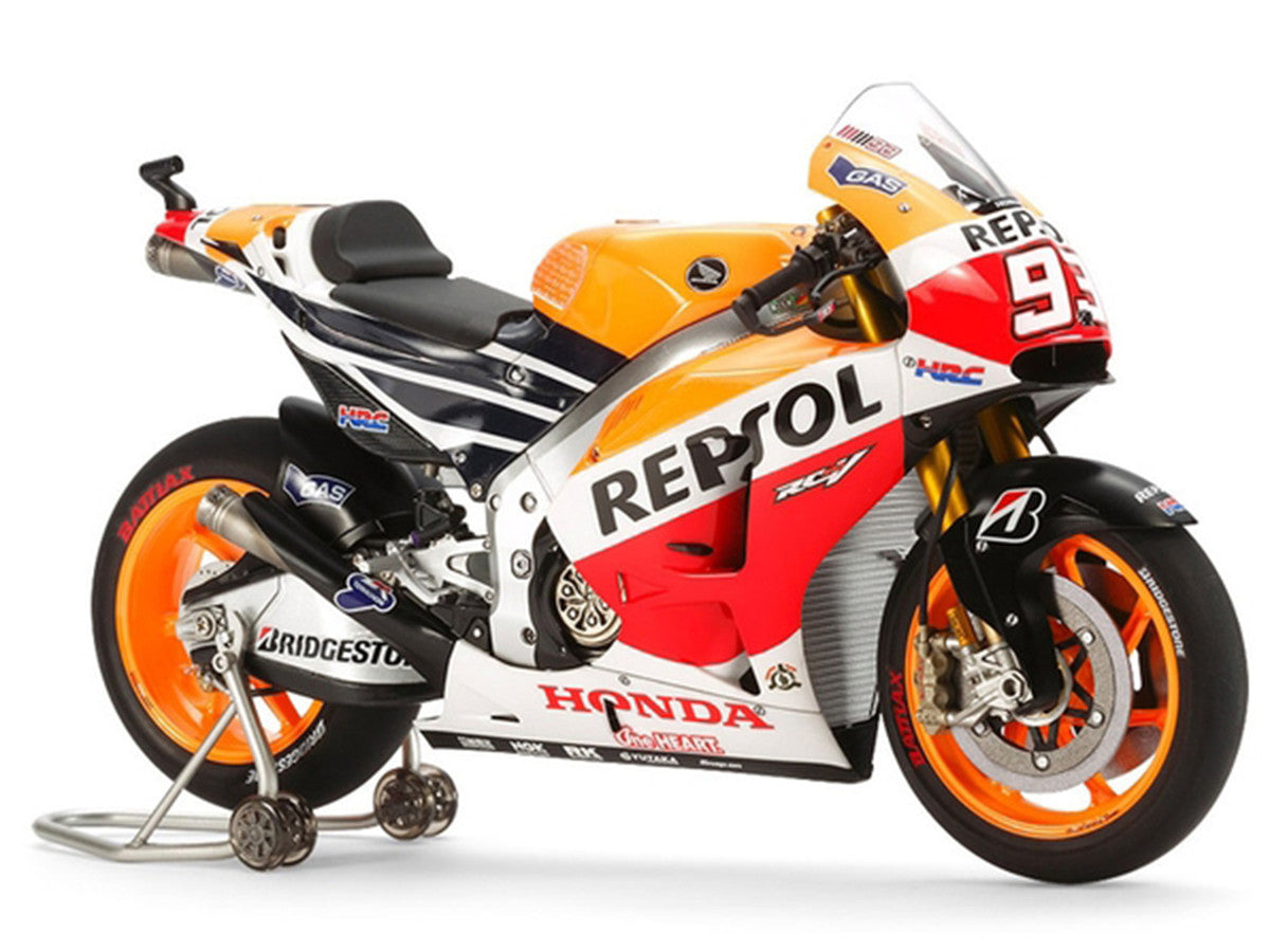 Model Kit Honda RC213V Motorcycle #93 Marc Marquez "Repsol Honda" Winner "Moto GP Championship" (2014) 1/12 Scale Model by Tamiya