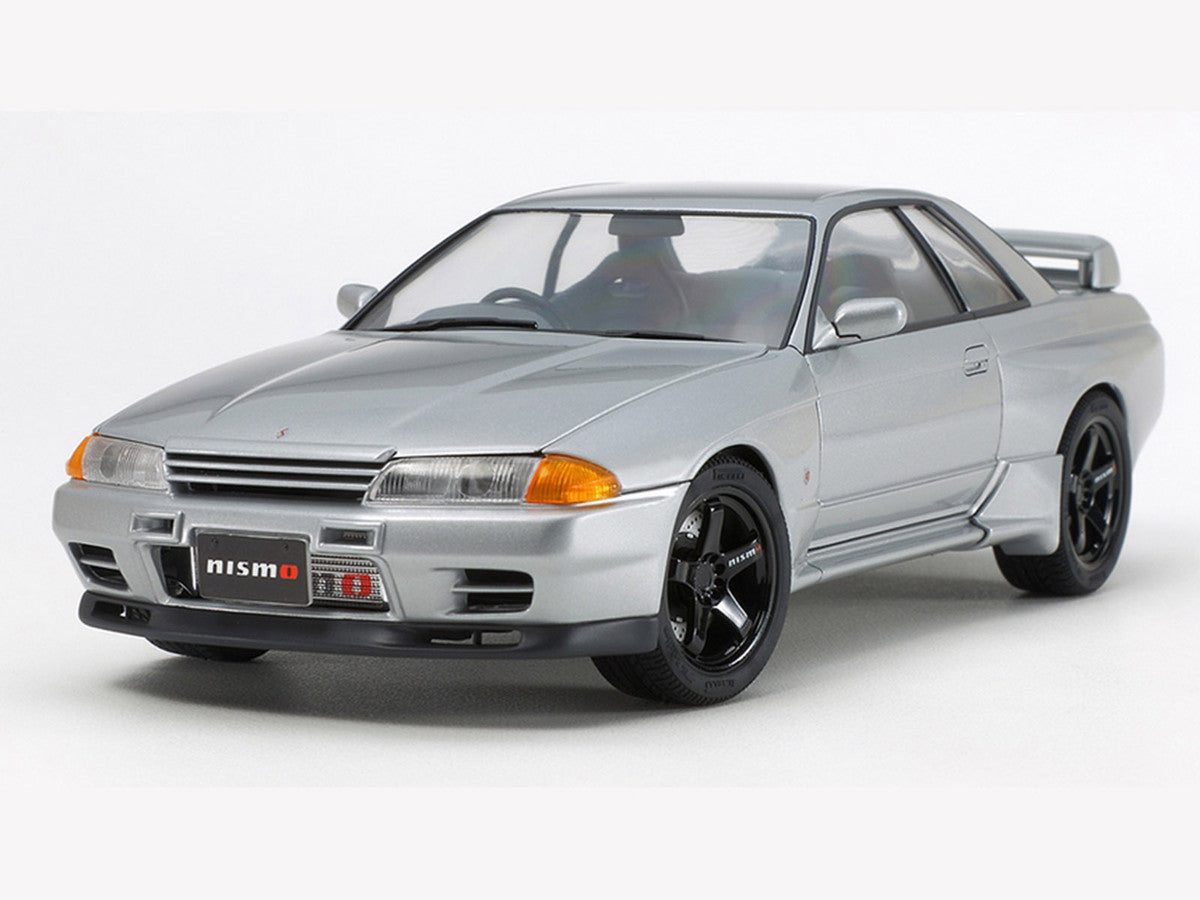 Model Kit Nissan Skyline GT-R (R32) Nismo-Custom 1/24 Scale Model by Tamiya